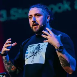 Dan Neciu